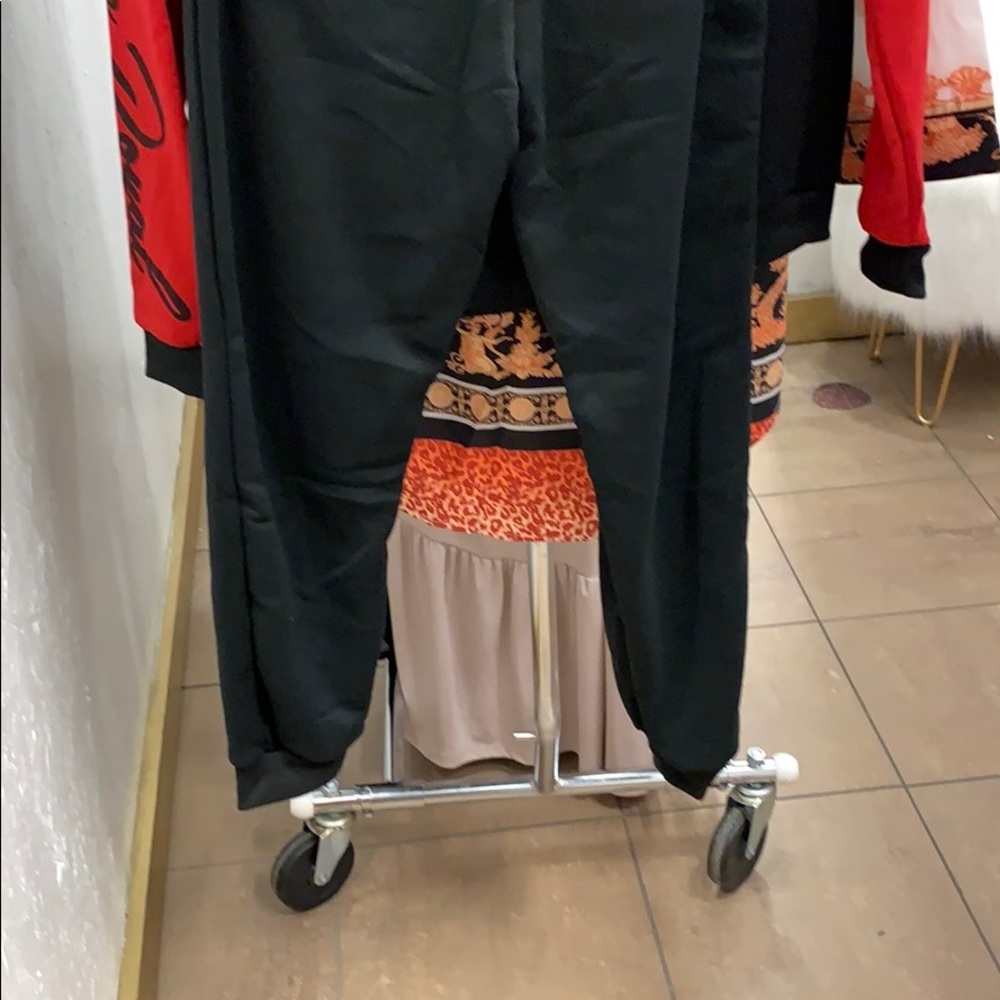 Sweat suit - Picture 3 of 3